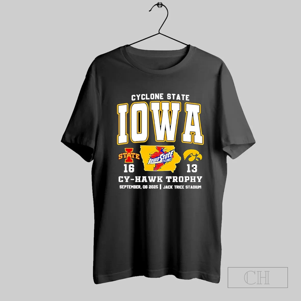 Cyclone State Iowa State Cyclones 16 13 Iowa Hawkeyes 2025 Cy Hawk Trophy