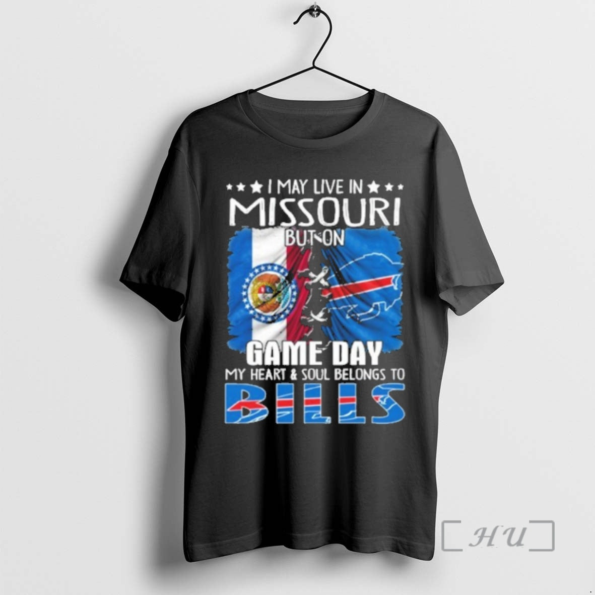 New I May Live In Missouri But On Gameday My Heart And Soul Belongs To T-Shirts, Hoodie, Sweatshirt | AU18TeeNovaLab.com