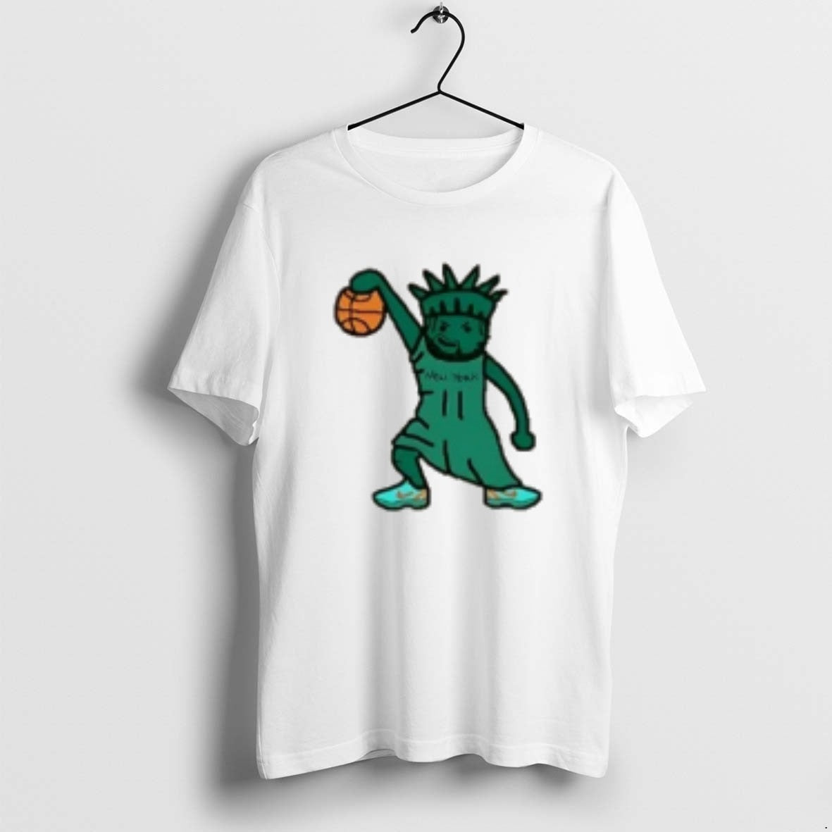Official Statue Of Brunson Statue Of Liberty Jalen Brunson Ny Knicks Christmas T-Shirts, Hoodie, Sweatshirt