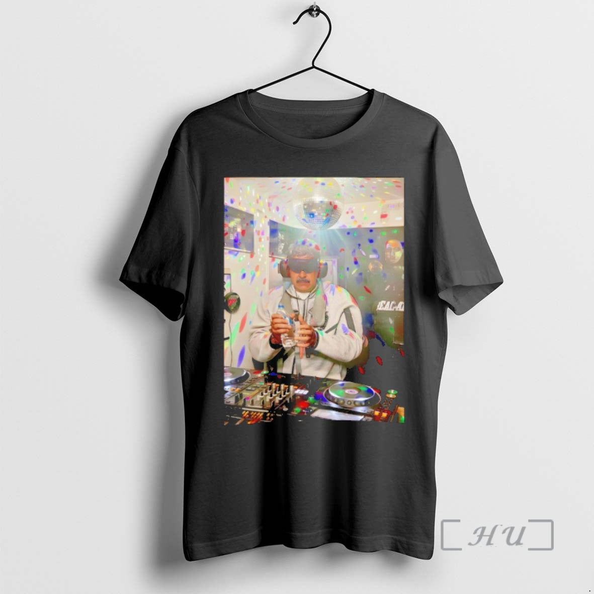Officials Maduro Capturado Funny Meme Cool Dj T-Shirts, Hoodie, Sweatshirt | AU18TeeNovaLab.com