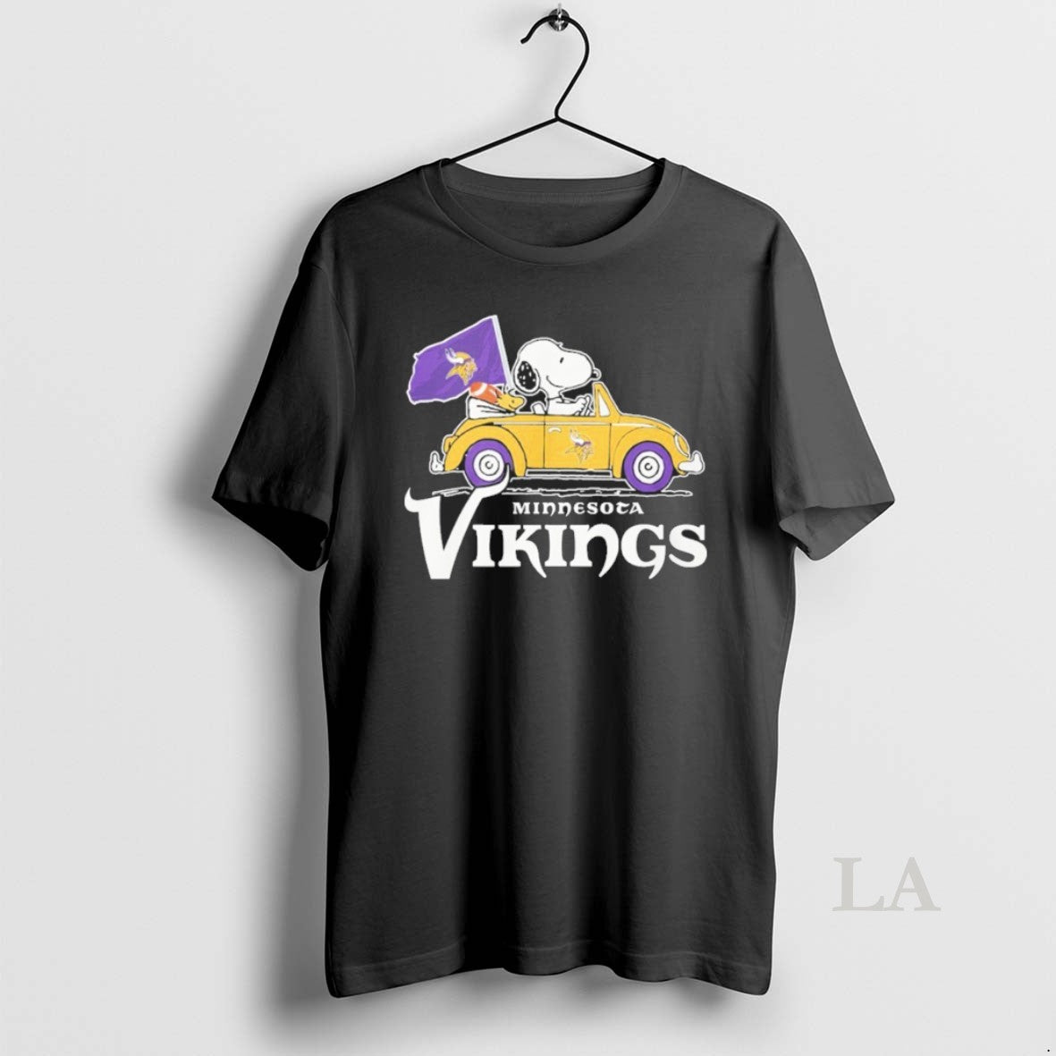 Original The Peanuts Driving Car X Minnesota Vikings 2026 T-Shirts, Hoodie, Sweatshirt | AU18TeeNovaLab.com