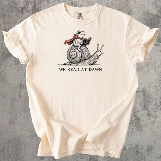 Read Dawn Frog Reading Book Tee Book Lover Cottagecore Reading Tee Bookworm Comfort Colors Frog (1)