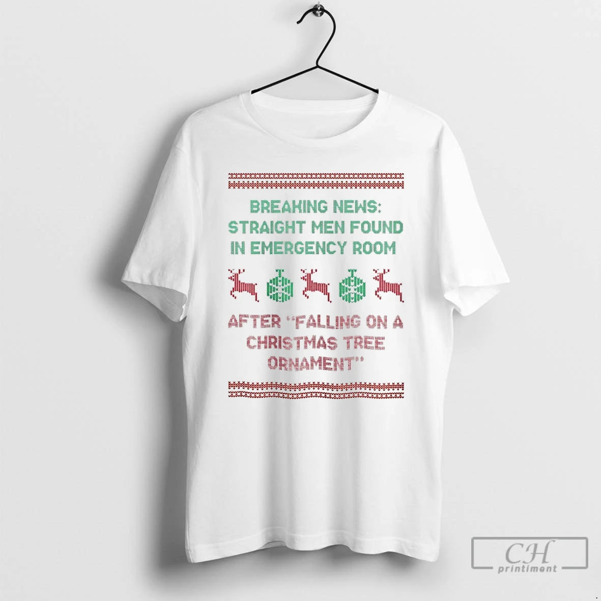 Classic Breaking New Straight Men Found In Emergency Room After Falling On A Christmas Tree T-Shirts, Hoodie, Sweatshirt