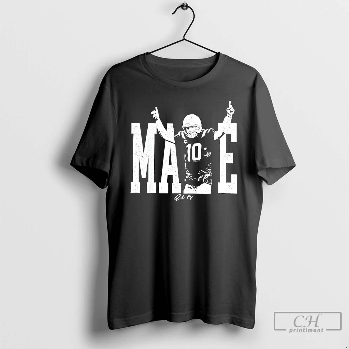Classic Drake Maye Football Signatures T-Shirts, Hoodie, Sweatshirt | AU18TeeNovaLab.com