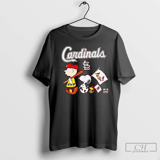 Classic Peanuts Chracters Flag With St Louis Cardinals Red T-Shirts, Hoodie, Sweatshirt | AU18TeeNovaLab.com