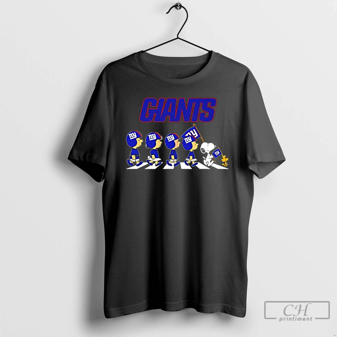Classic Peanuts X New York Giants Football Flag Walking T-Shirts, Hoodie, Sweatshirt | AU18TeeNovaLab.com