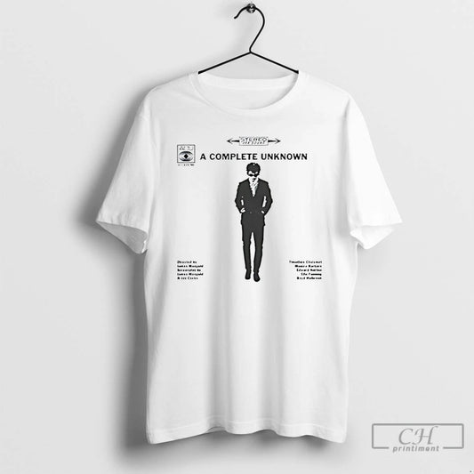 Classic Simone Cromer Wall Street Journal A Complere Unknown T-Shirts, Hoodie, Sweatshirt | AU18TeeNovaLab.com