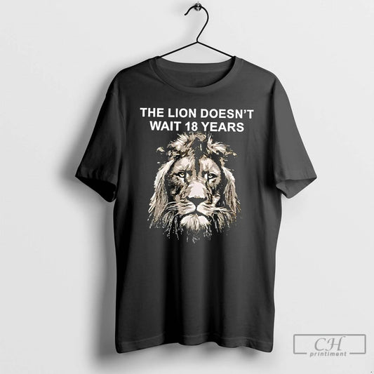 Classic The Lion Doesnt Wait 18 Years Retro T-Shirts, Hoodie, Sweatshirt | AU18TeeNovaLab.com