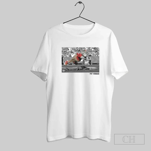 Kansas City Chiefs Kc Wolf Pay Homage