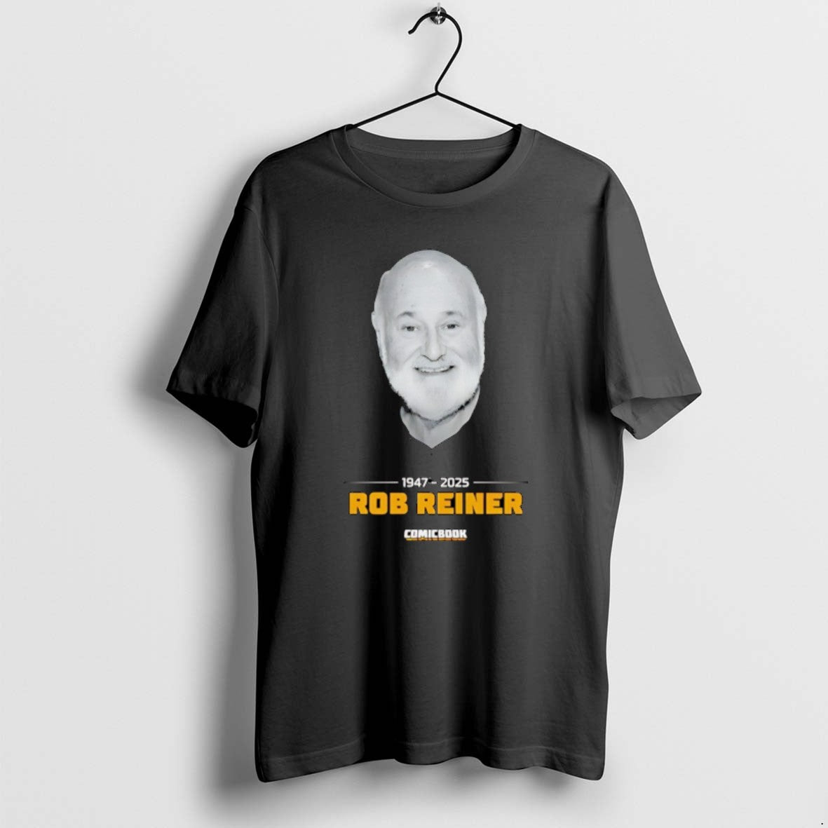 Official Rip Rob Reiner 1947 2025 Thanks For Memories Christmas T-Shirts, Hoodie, Sweatshirt | AU18TeeNovaLab.com
