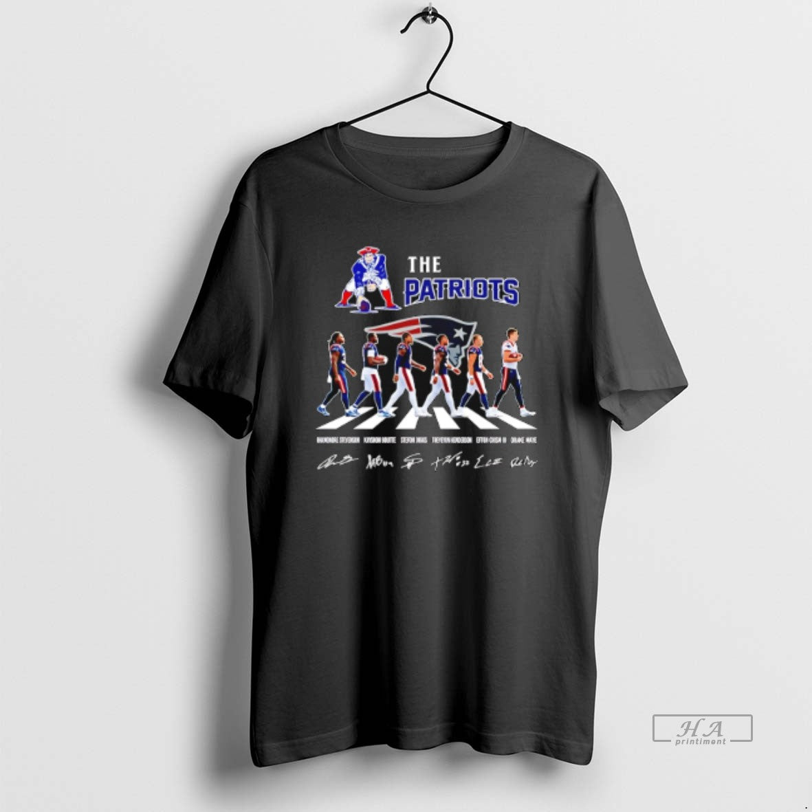 Official The Patriots Cross The Street Signatures 2026 T-Shirts, Hoodie, Sweatshirt | AU18TeeNovaLab.com