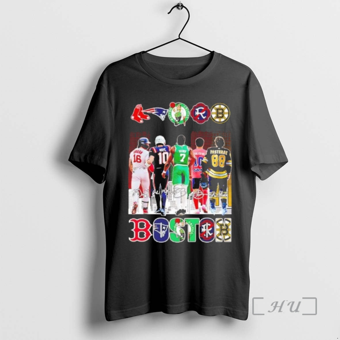 Officials Boston Sports Teams Players Signatures Skyline T-Shirts, Hoodie, Sweatshirt | AU18TeeNovaLab.com