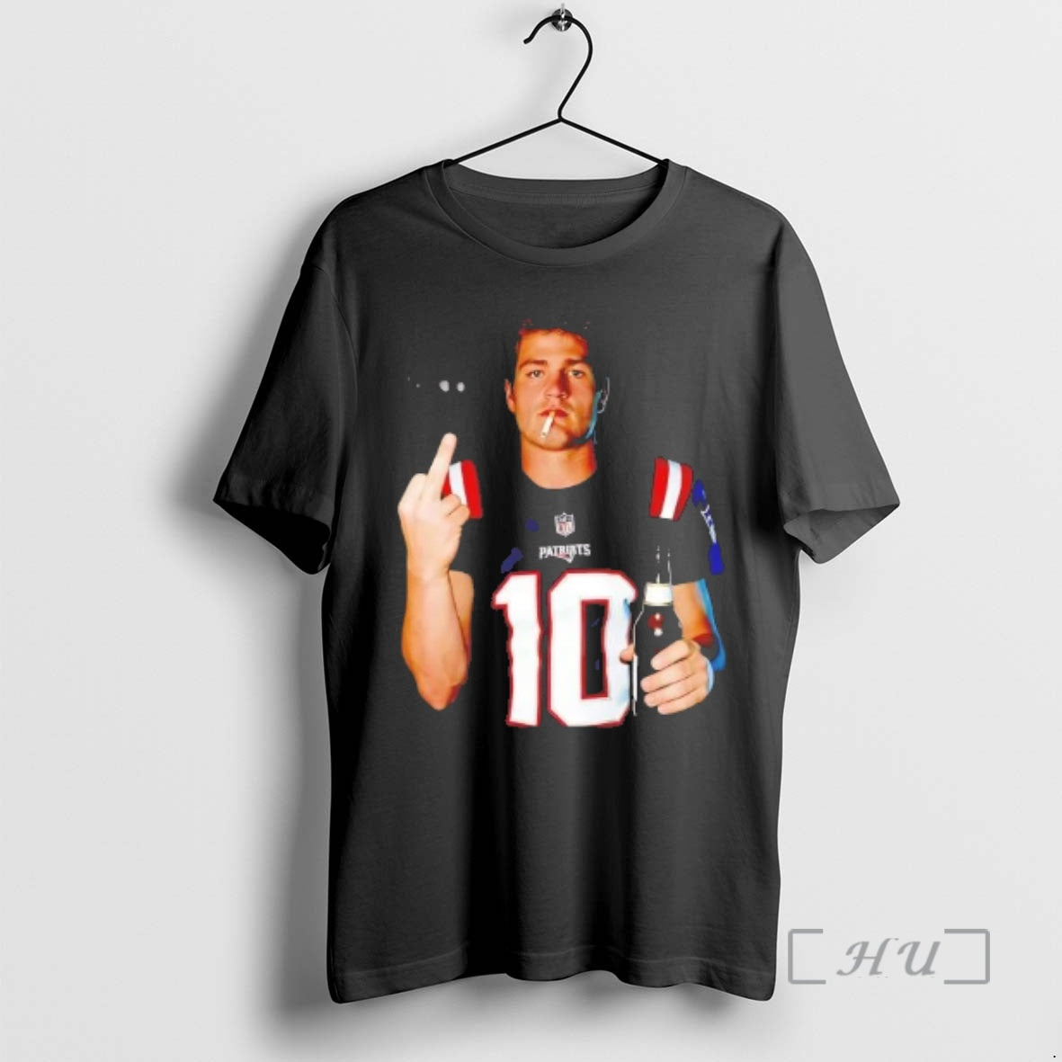 Officials Drake Maye Middle Finger Smoking T-Shirts, Hoodie, Sweatshirt | AU18TeeNovaLab.com