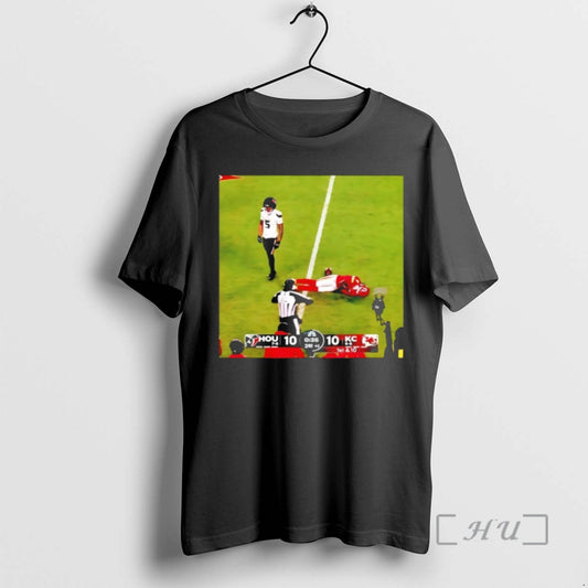 Officials Houston Texans Vs Kansas City Chiefs Viral Photo T-Shirts, Hoodie, Sweatshirt | AU18TeeNovaLab.com