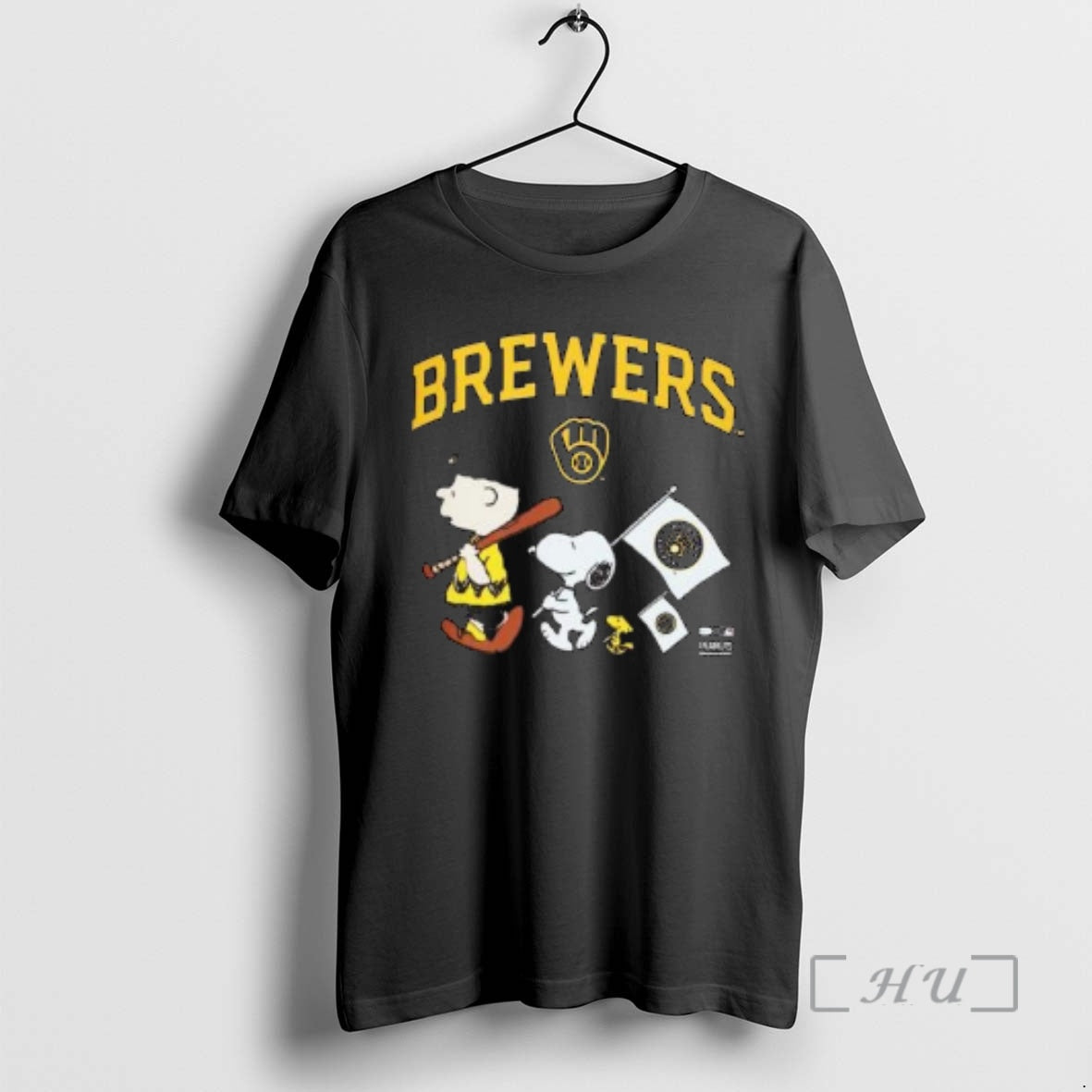 Officials Milwaukee Brewers Peanuts Flag Circle Black T-Shirts, Hoodie, Sweatshirt | AU18TeeNovaLab.com