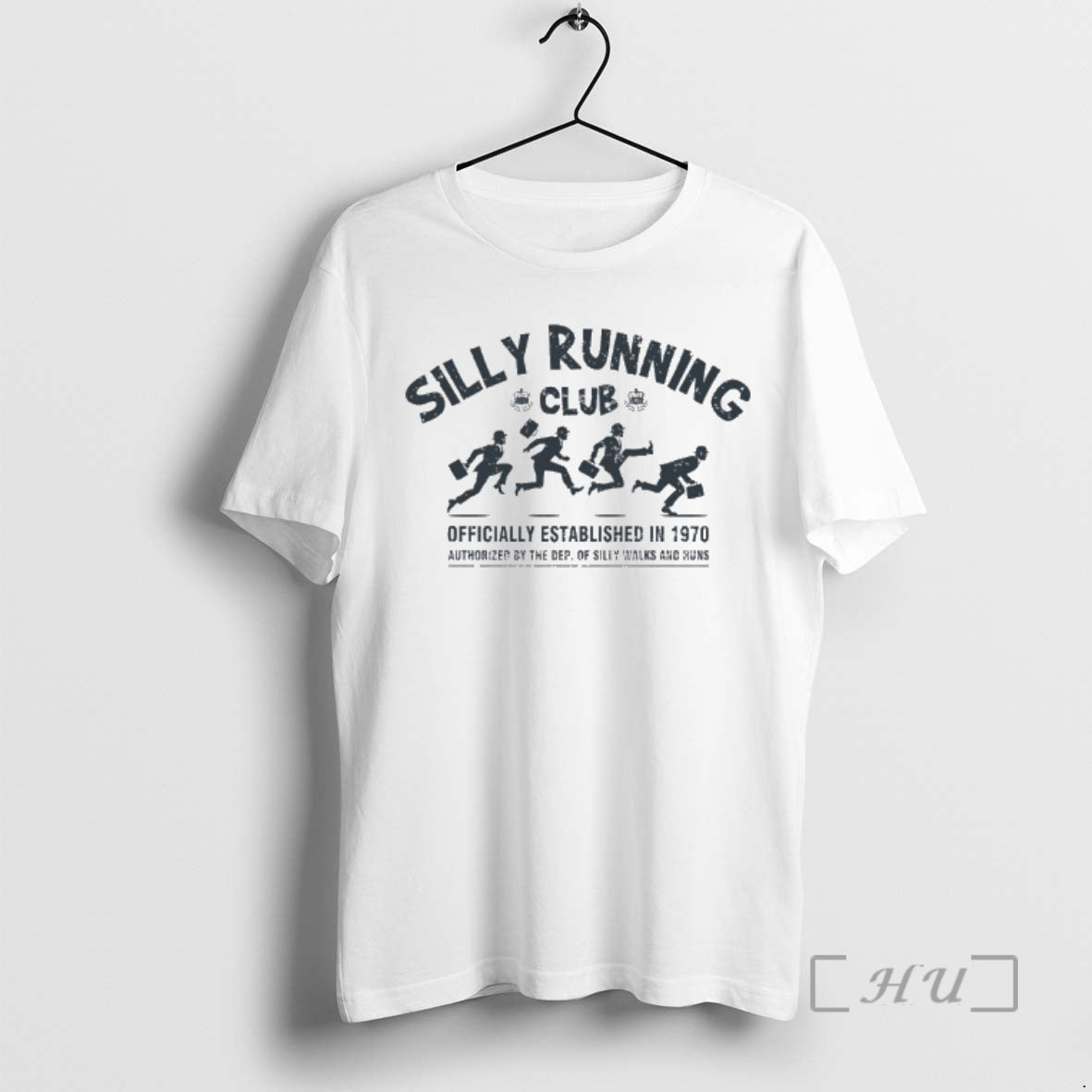 Officials Silly Running Club Officially Established In 1970 T-Shirts, Hoodie, Sweatshirt | AU18TeeNovaLab.com