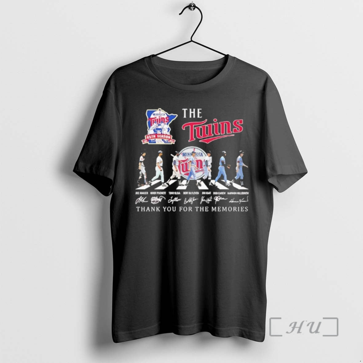 Officials The Minnesota Twins Players Walking Abbey Road 65th Seasons Thank You For The Memories