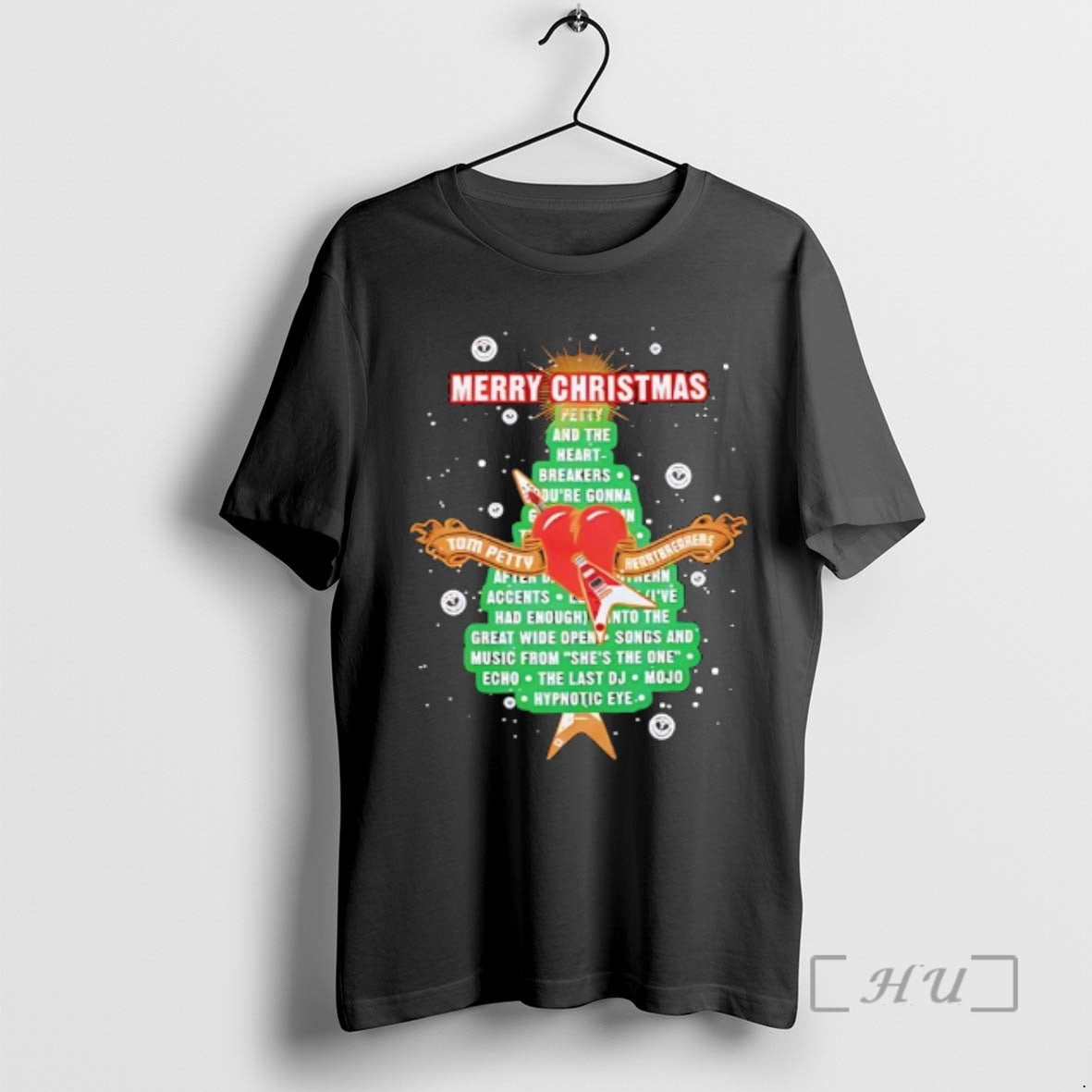 Officials Tom Petty And The Heartbreakers Merry Christmas T-Shirts, Hoodie, Sweatshirt | AU18TeeNovaLab.com