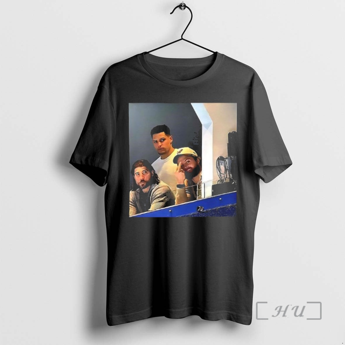 Officials William Nylander Flipping The Bird Woman T-Shirts, Hoodie, Sweatshirt | AU18TeeNovaLab.com