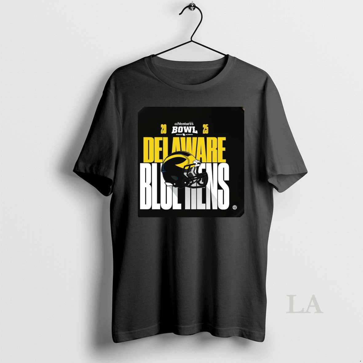 Original Delaware Blue Hens 2025 68 Ventures Bowl Helmet T-Shirts, Hoodie, Sweatshirt | AU18TeeNovaLab.com