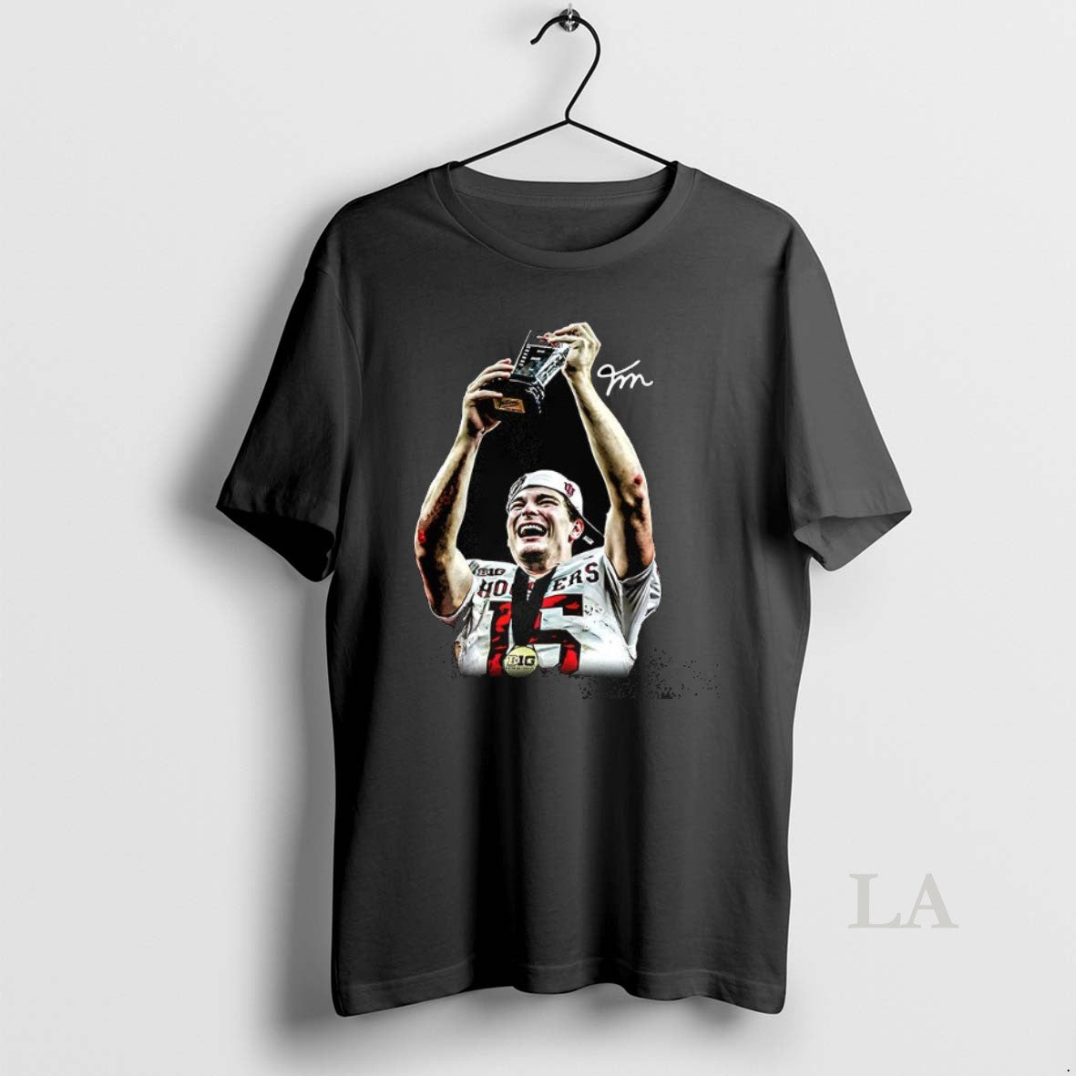 Original Fernando Mendoza Hoosiers Indiana Football Mvp Trophy Signature T-Shirts, Hoodie, Sweatshirt | AU18TeeNovaLab.com