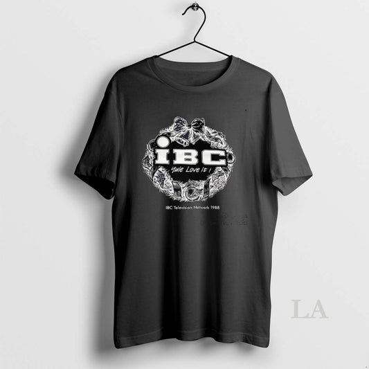 Original Ibc Yule Love It Television Network 1988 Christmas Wreath T-Shirts, Hoodie, Sweatshirt | AU18TeeNovaLab.com