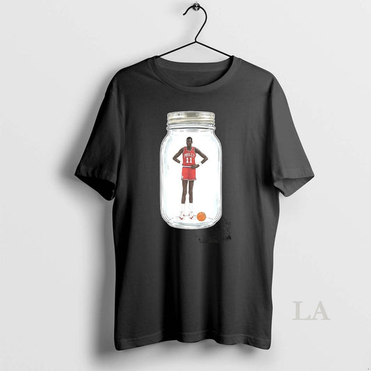 Original Manute Bol Philadelphia 76ers Basketball Minute Manute Glass Vase T-Shirts, Hoodie, Sweatshirt | AU18TeeNovaLab.com