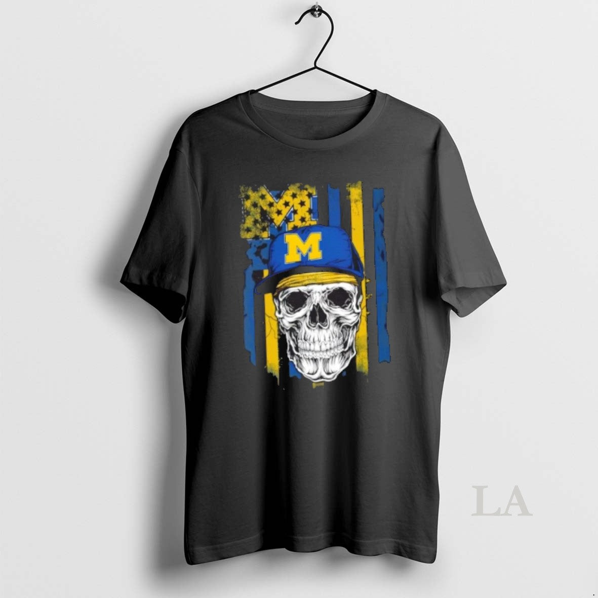 Original Skull Wearing A Cap Michigan Wolverines Us Flag T-Shirts, Hoodie, Sweatshirt | AU18TeeNovaLab.com