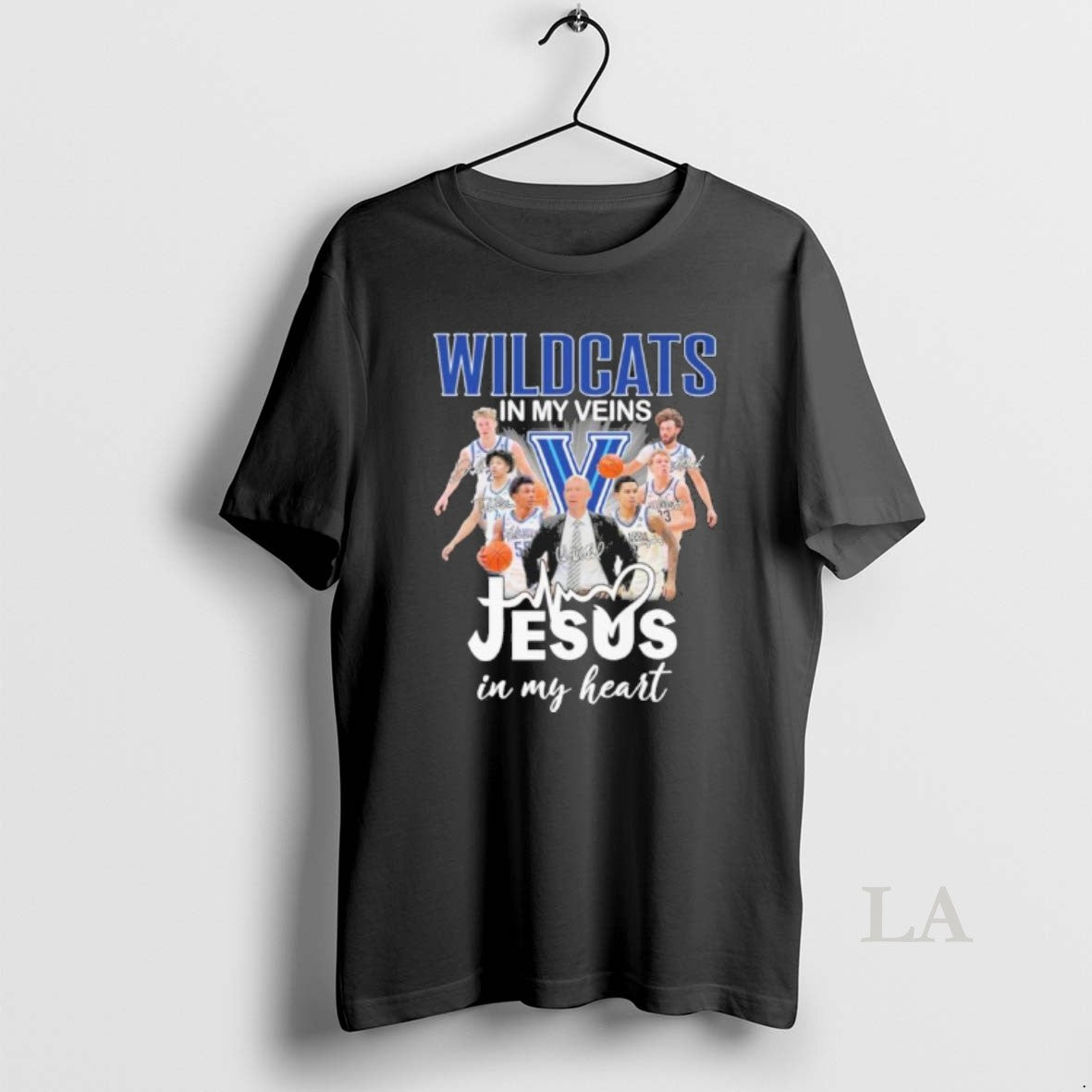 Original Villanova Mens Basketball In My Veins Jesus In My Heart T-Shirts, Hoodie, Sweatshirt | AU18TeeNovaLab.com