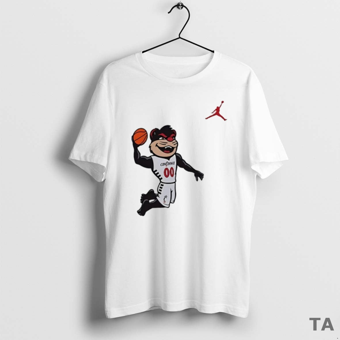 Top Cincinnati Bearcats Mascot Playing Basketball Circle T Shirt Sweater Hoodie, Sweatshirt | AU18TeeNovaLab.com