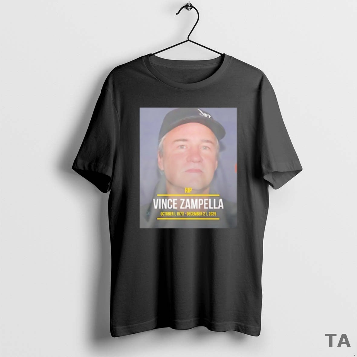 Top Rip Vince Zampella Legend Of Fps Game Oct 1 1970 To Dec 21 2025 T-Shirts, Hoodie, Sweatshirt | AU18TeeNovaLab.com