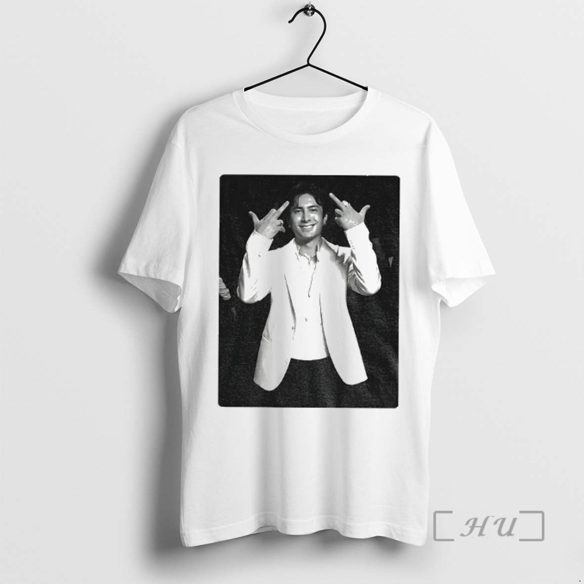 Trending Hudson Williams Glambot Middle Finger Heated Rivalry Hockey T-Shirts, Hoodie, Sweatshirt | AU18TeeNovaLab.com