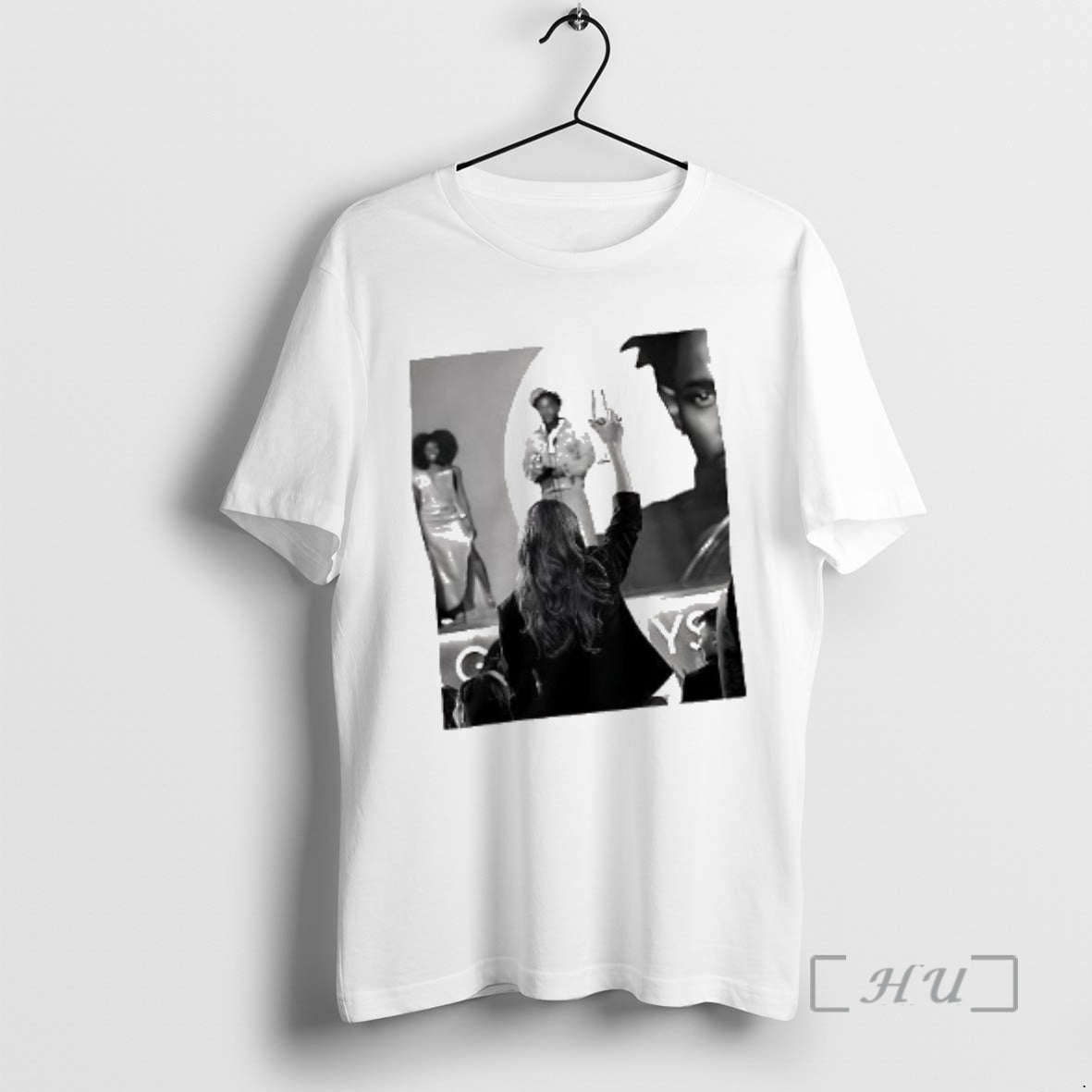 Trending Taylor Celebrates Kendrick Lamar Grammy Win T-Shirts, Hoodie, Sweatshirt | AU18TeeNovaLab.com